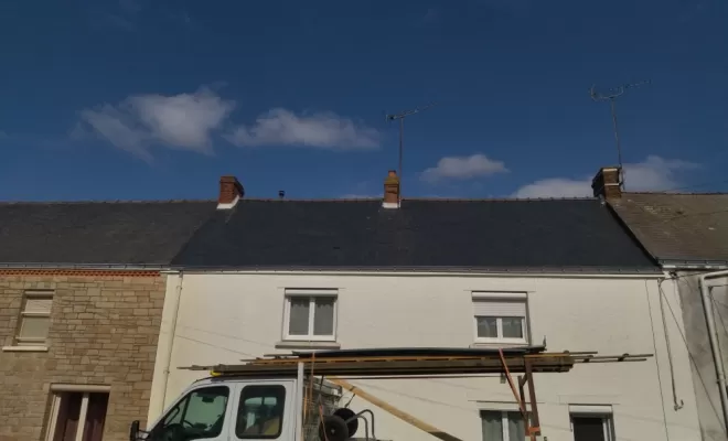 Chantier de rénovation de toiture avec pose d'une toiture en zinc joint debout sur la commune de campbon , Sainte-Anne-sur-Brivet, QUIRRION MICKAEL COUVREUR ZINGUEUR GUERINOIS